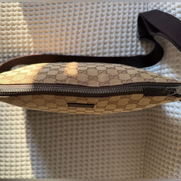 Gucci UNISEX Messenger Bag - Picture 5 of 14